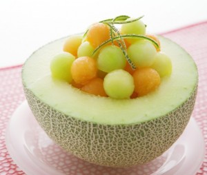 MANFAAT BUAH MELON BAGI KESEHATAN TUBUH