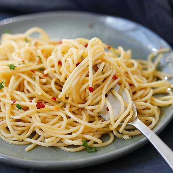 Resep Spaghetti Tuna Bon Cabe Nikmat